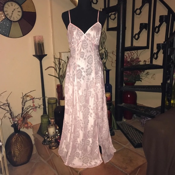 Vintage Victoria’s Secret Sheer Pink Long Maxi Slip Dress Nightgown Lingerie